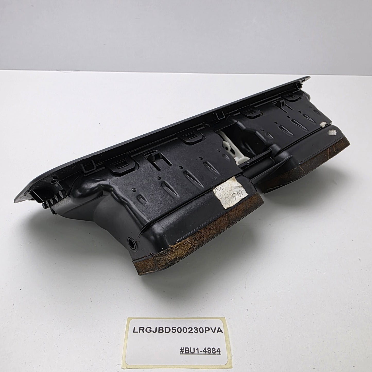 2011-2012 Land Rover Range Rover Rear Centre Console Air Vent LRGJBD500230PVA