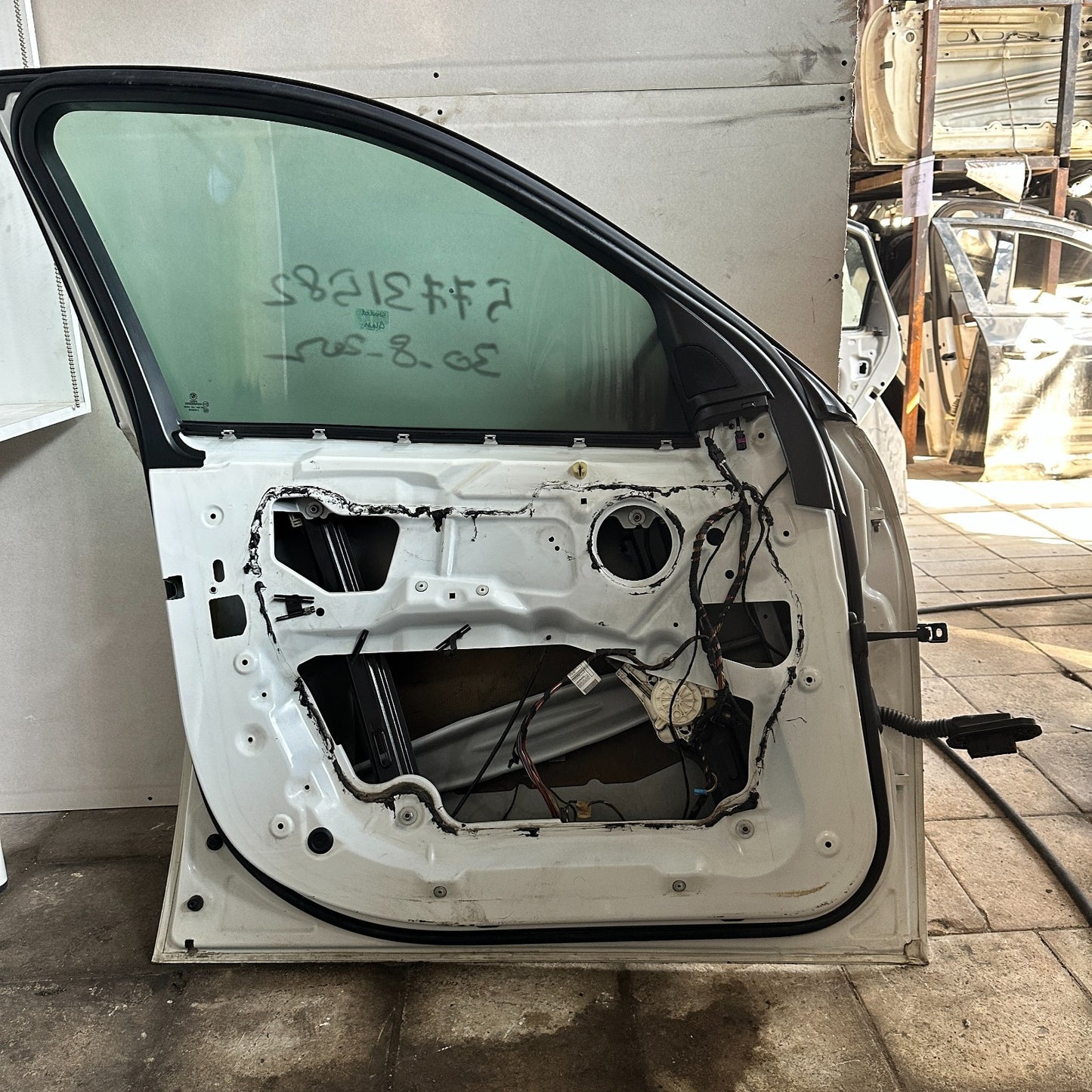 2012 BMW X6 Front Left Green Door Glass Used OEM 51337289091