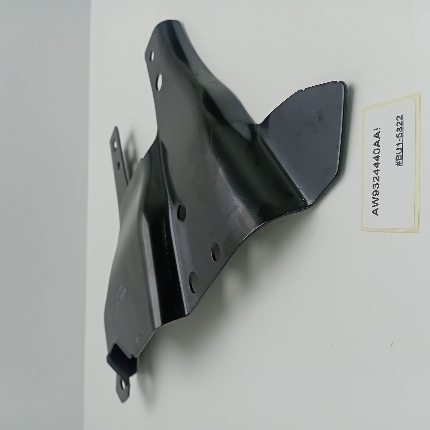 2010-2019 Jaguar XJ Mount Panel Support Bracket AW9324440AA