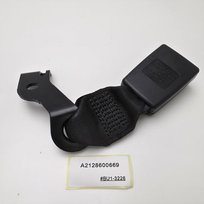 2010-2016 Mercedes-Benz E550 Seat Belt Buckle Right & Middle Rear A2128600669