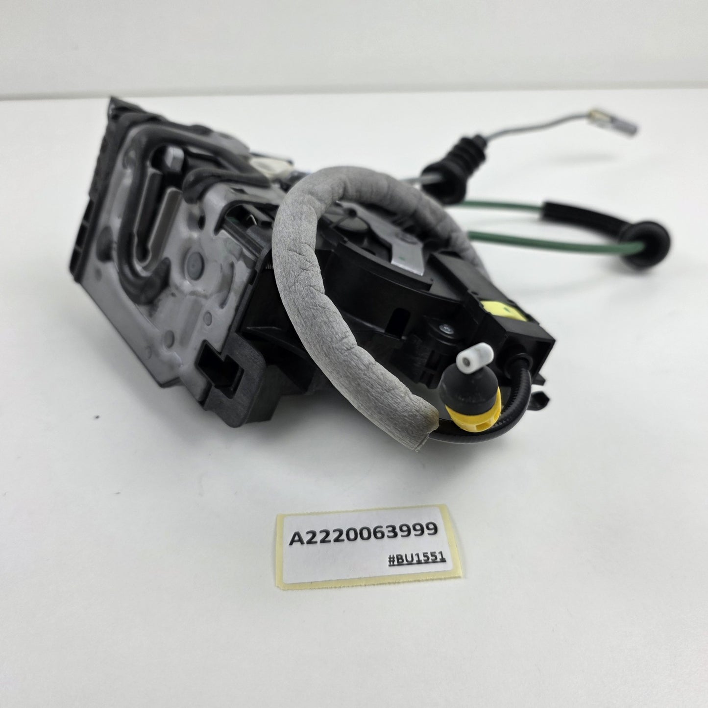 2018-2022 Mercedes-Benz C-Class W205 Front Door Lock Mechanism A2220063999