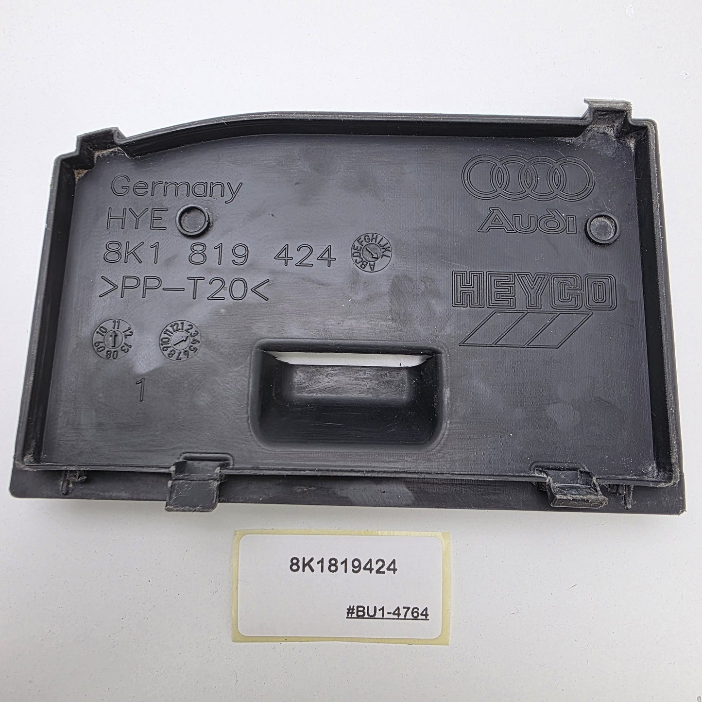 2008-2016 Audi S5 Battery Terminal Cover 8K1819424