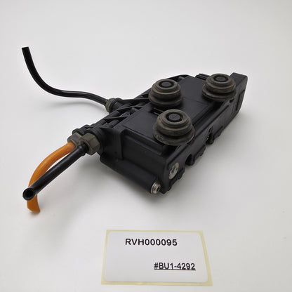2005-2017 Land Rover Discovery 3 Air Suspension Valve Block Front Axle RVH000095