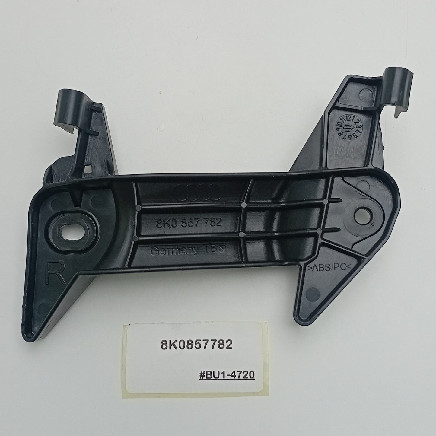 2013-2016 Audi A4 Allroad Front Right Seat Belt Guide 8K0857782