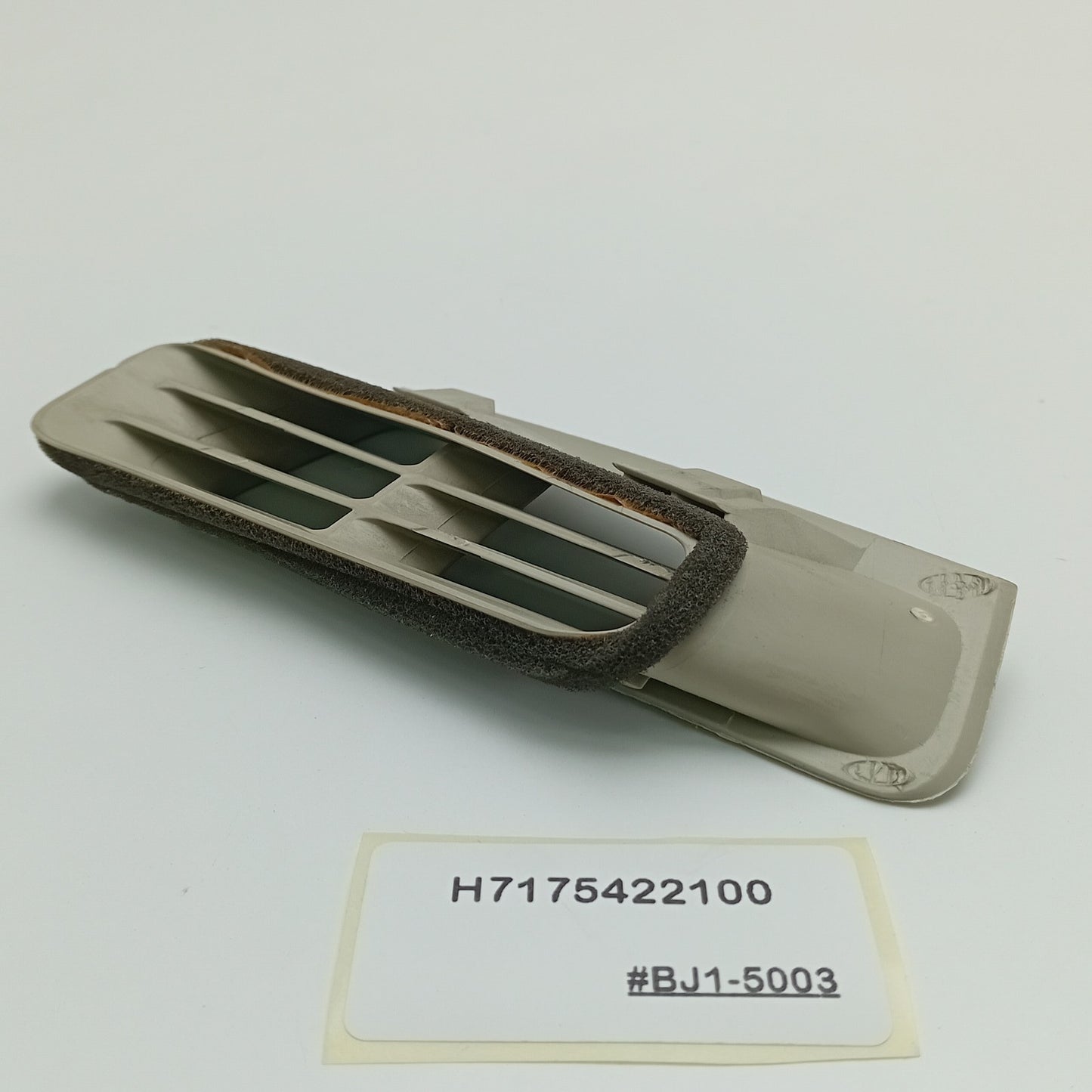 2007-2008 Infiniti G35 Front Pillar Air Vent AC Vent H7175422100