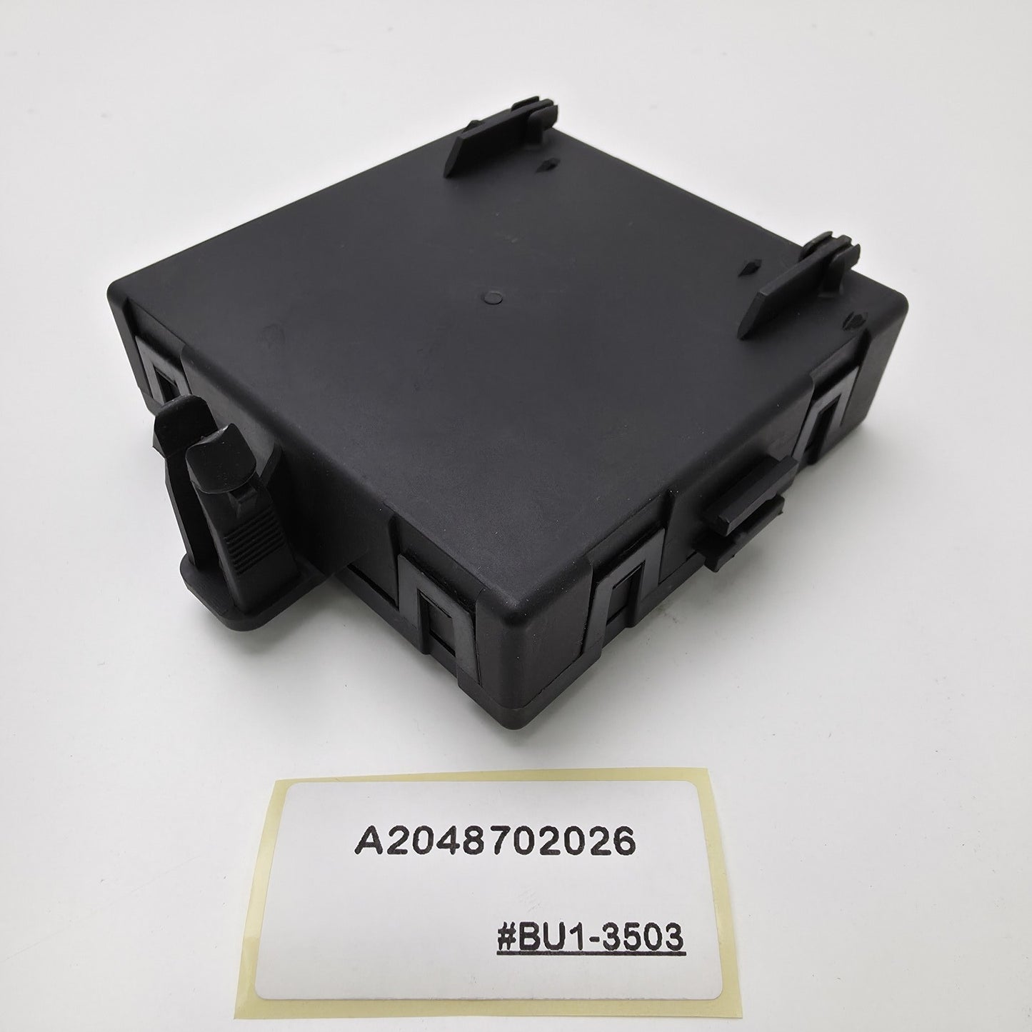 2007-2014 Mercedes-Benz S204 Front Right Door Control Unit Module A2048702026