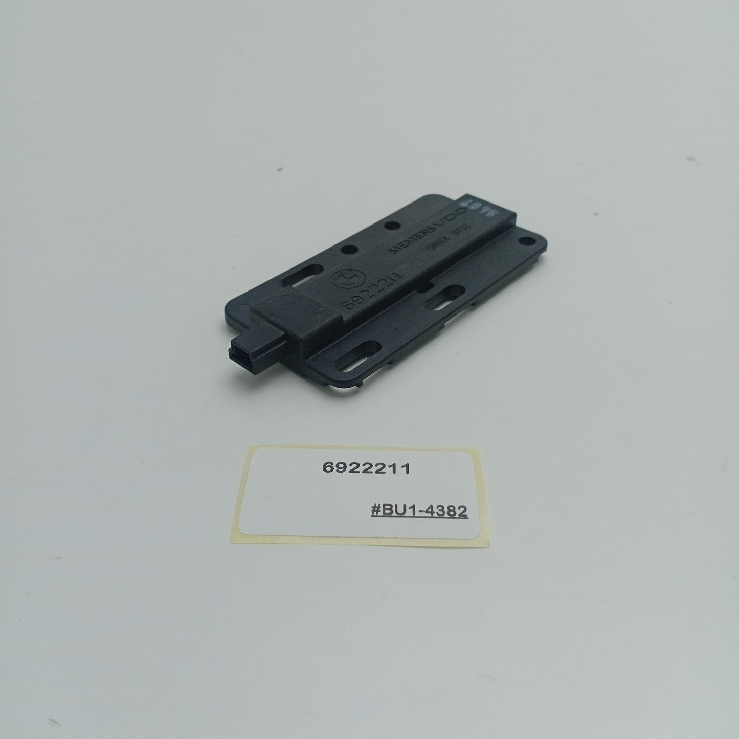 2007-2010 BMW E60 Interior Antenna Convenience Access 6922211