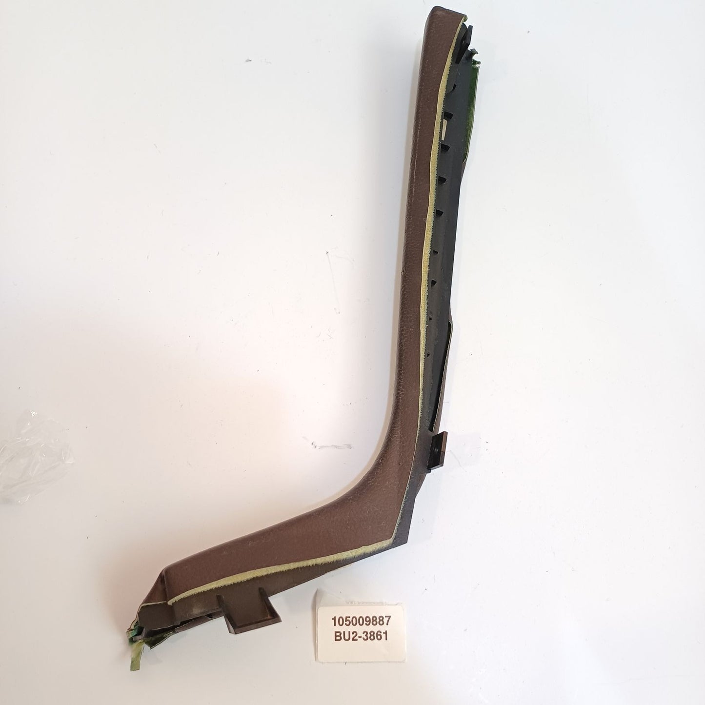 2010-2019 Jaguar XJ CENTER CONSOLE SIDE TRIM 105009887