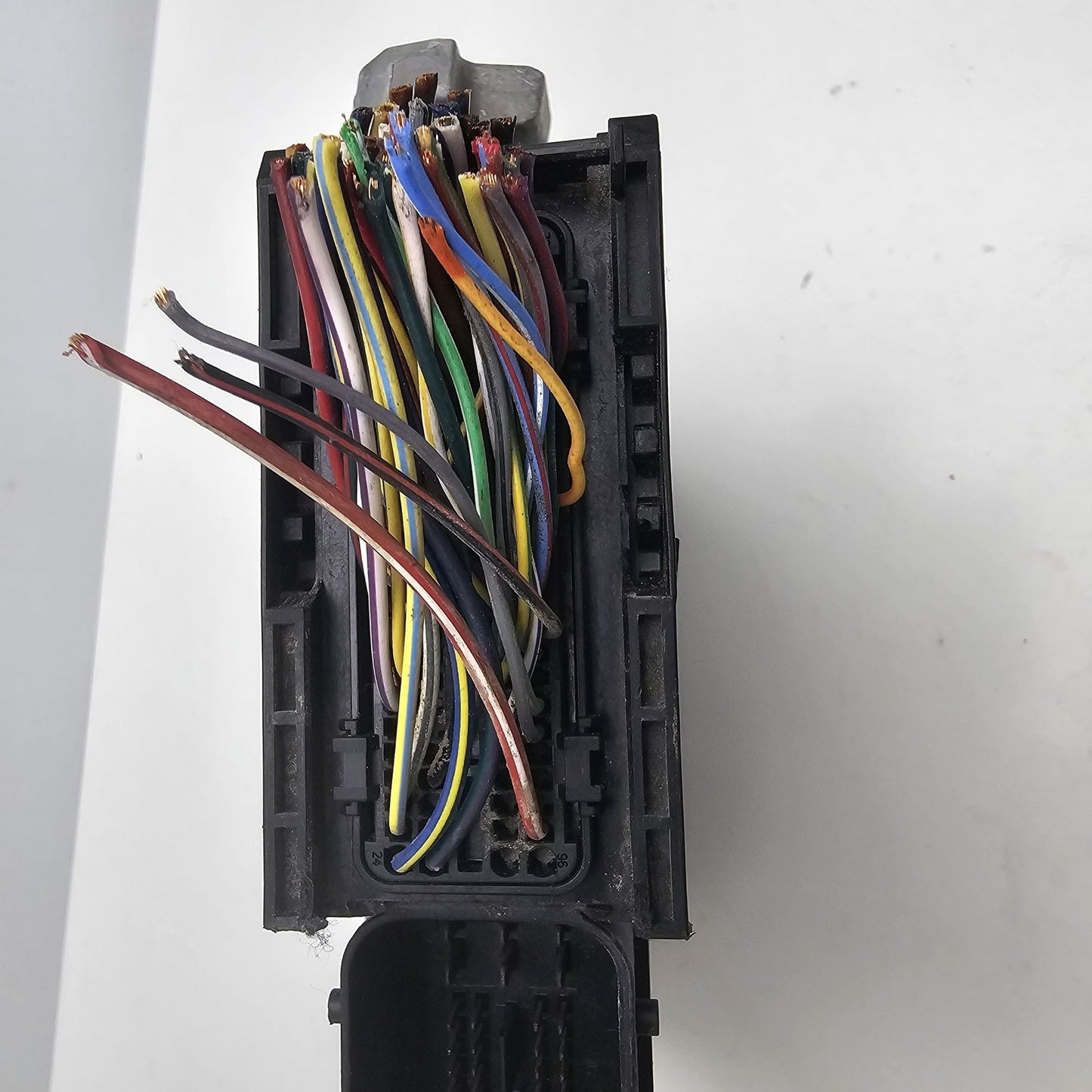 2016-2023 Mercedes-Benz GLC300 Engine Control Module A2749001600