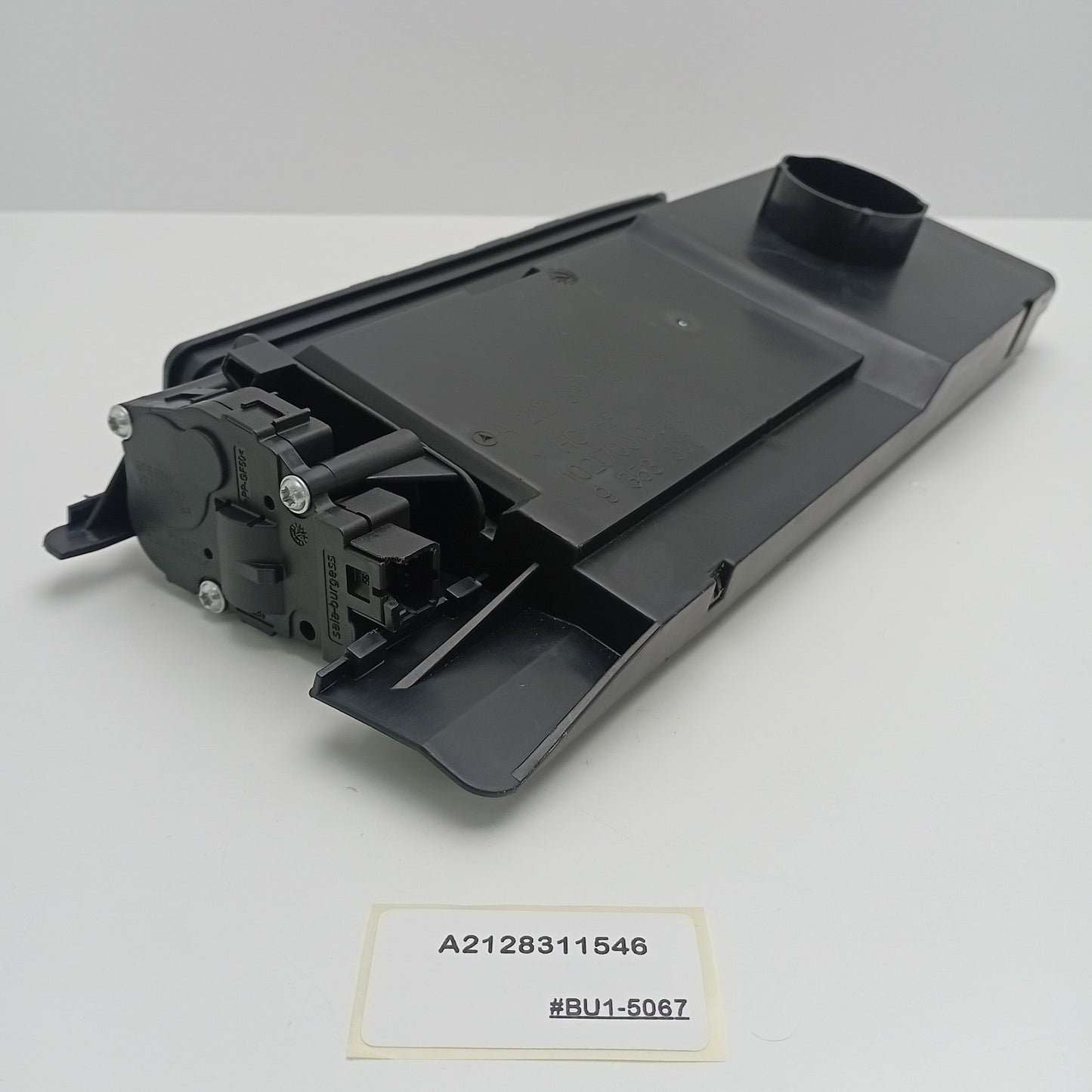 2006-2016 Mercedes-Benz W212 Left B-Pillar Air Duct A2128311546