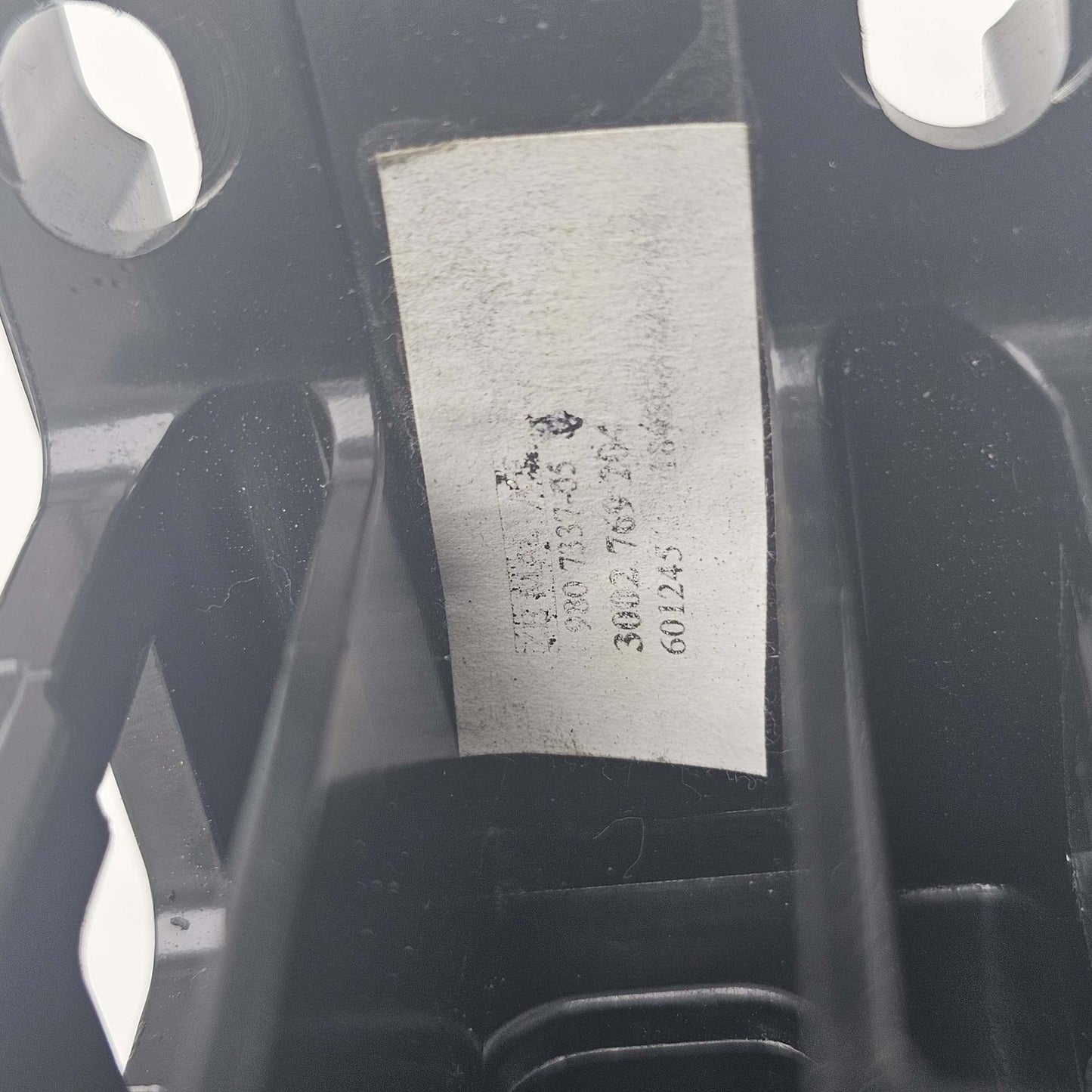2010-2013 Mini Countryman R60 Center Console Armrest Assembly 9807337