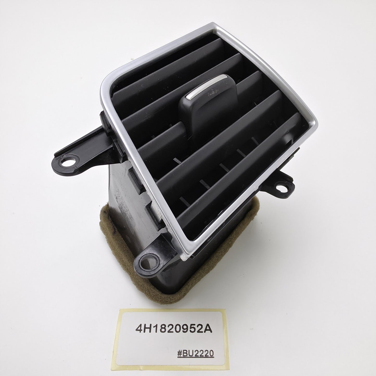 2010-2018 Audi A8 Dashboard Vent Center/Right Passenger Side 4H1820952A