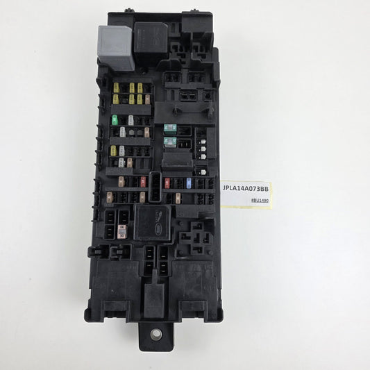 2018-2022 Land Rover Range Rover CABIN FUSE BOX POWER RELAY MODULE JPLA14A073BB