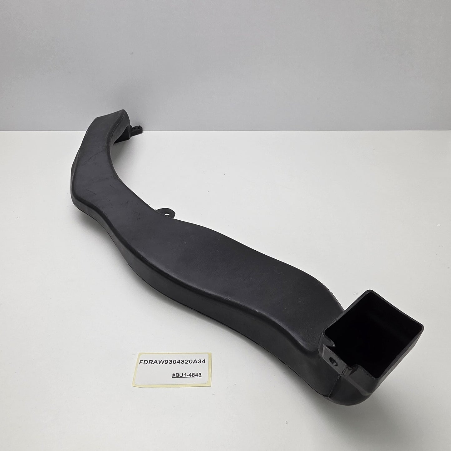 2009-2017 Jaguar XJ Intake Hose Air Pipe FDRAW9304320A34