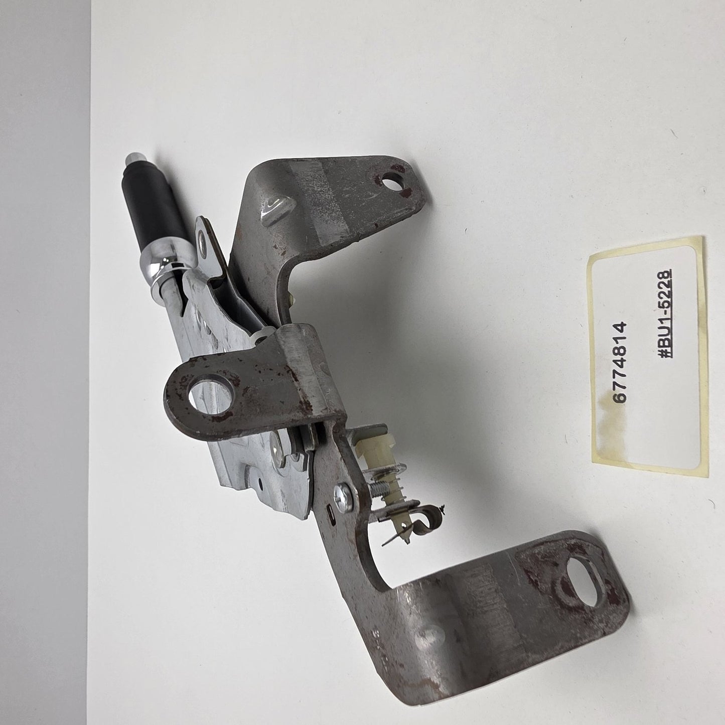 2007-2014 Mini Cooper Emergency Parking Brake Handle 6774814
