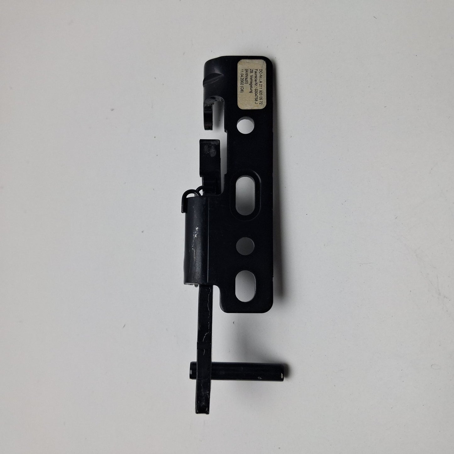 2002-2009 Mercedes-Benz E-Class Rear Seat Latch Lock A2119200572