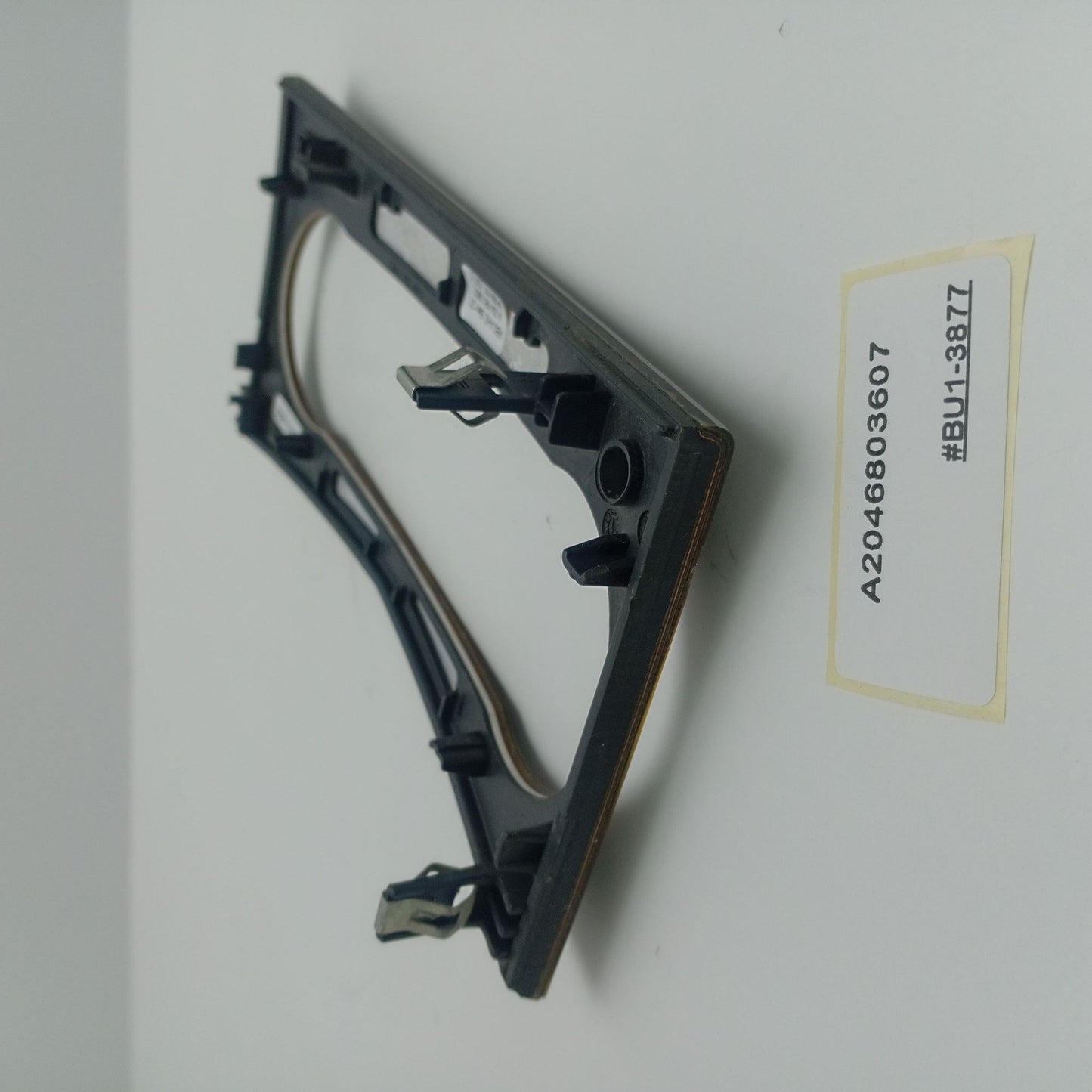 2008-2011 Mercedes-Benz W204 Climate Control Trim Bezel A2046803607