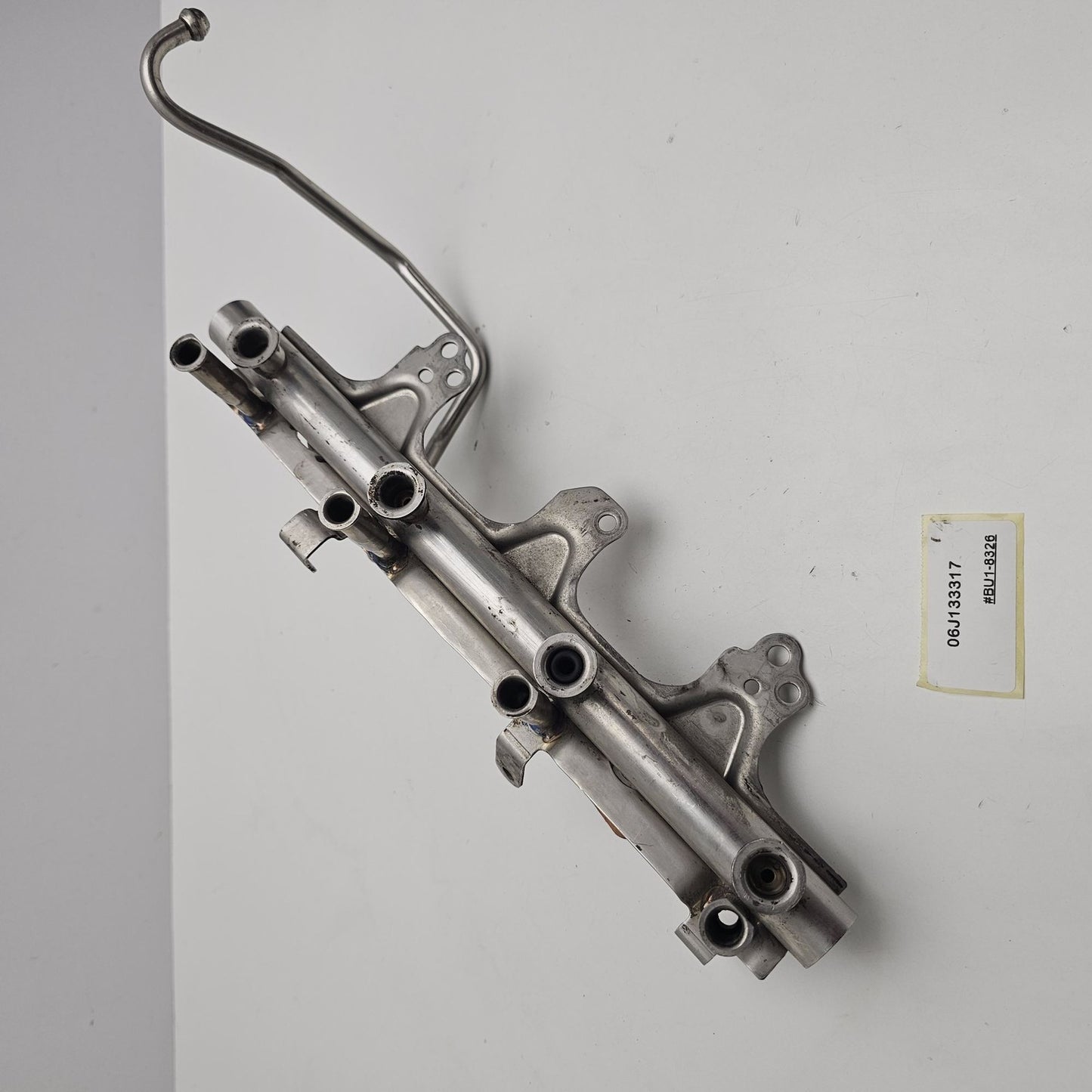 2008-2018 Audi Q5 Fuel Rail 06J133317