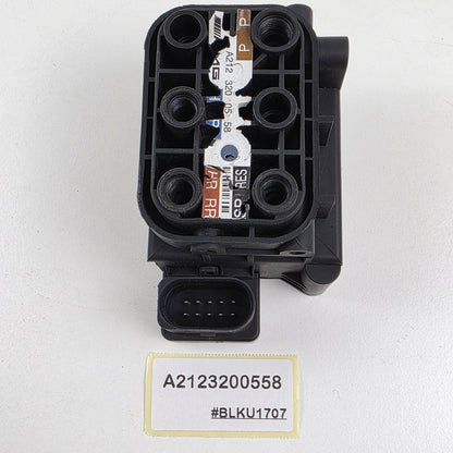 2009-2016 Mercedes-Benz E-Klasse S212 Air Suspension Leveling Valve A2123200558