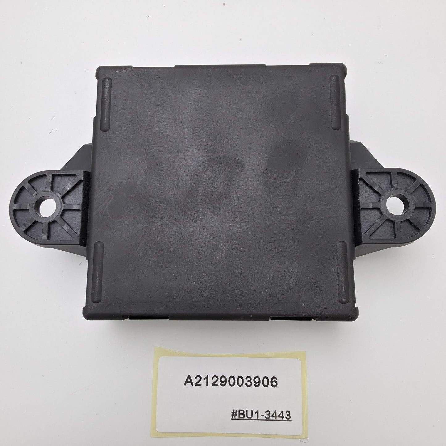 2007-2015 Mercedes-Benz C Rear Left Door Control Unit A2129003906