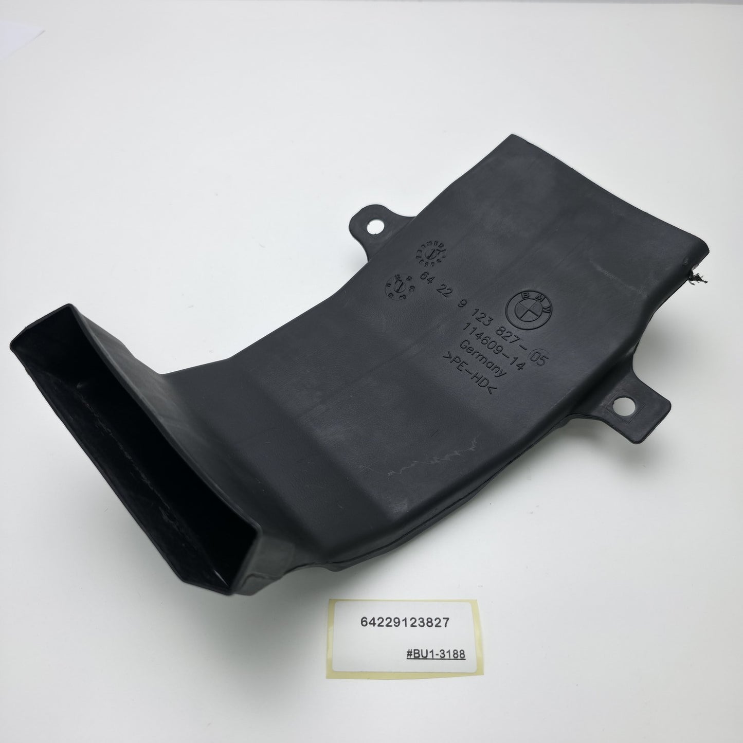 2009-2015 BMW 7 Air duct, B-pillar, outer left 64229123827