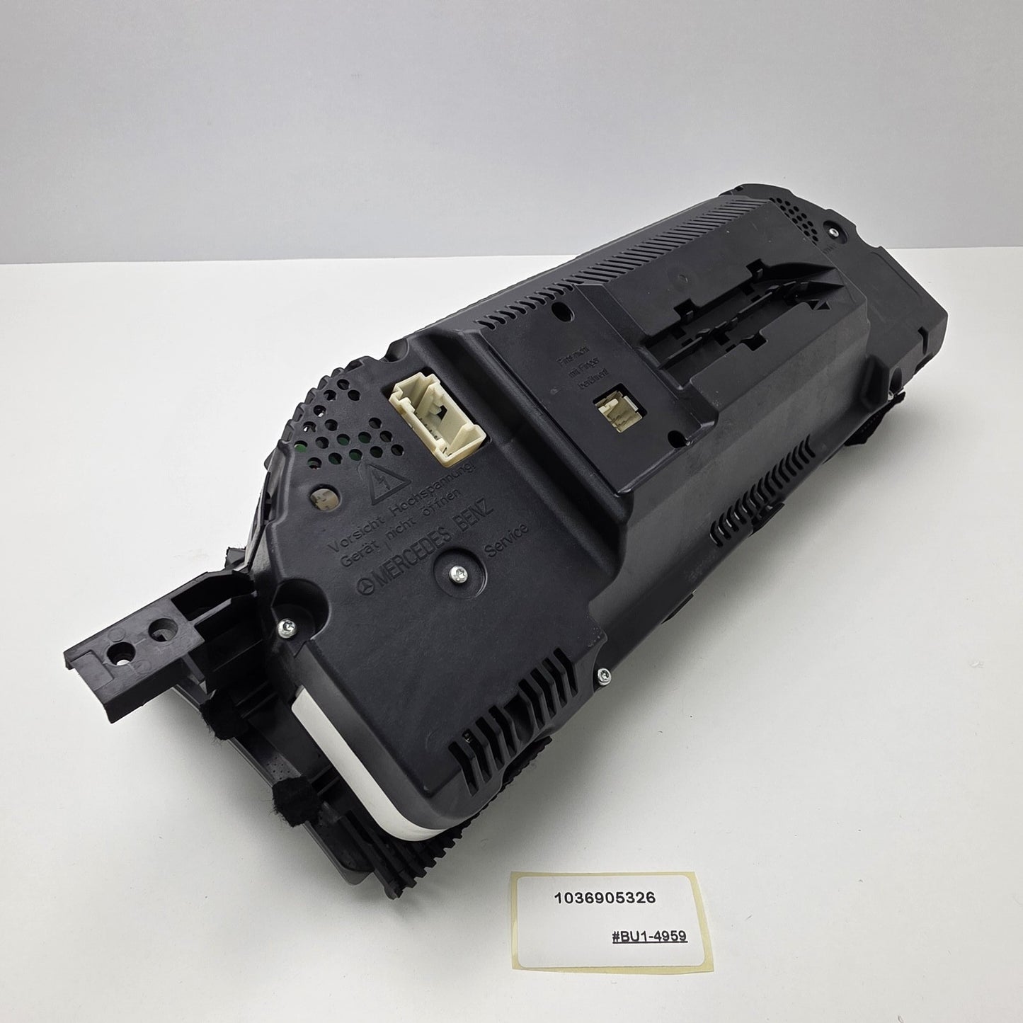 2007-2010 Mercedes-Benz S550 Speedometer Instrument Cluster 1036905326