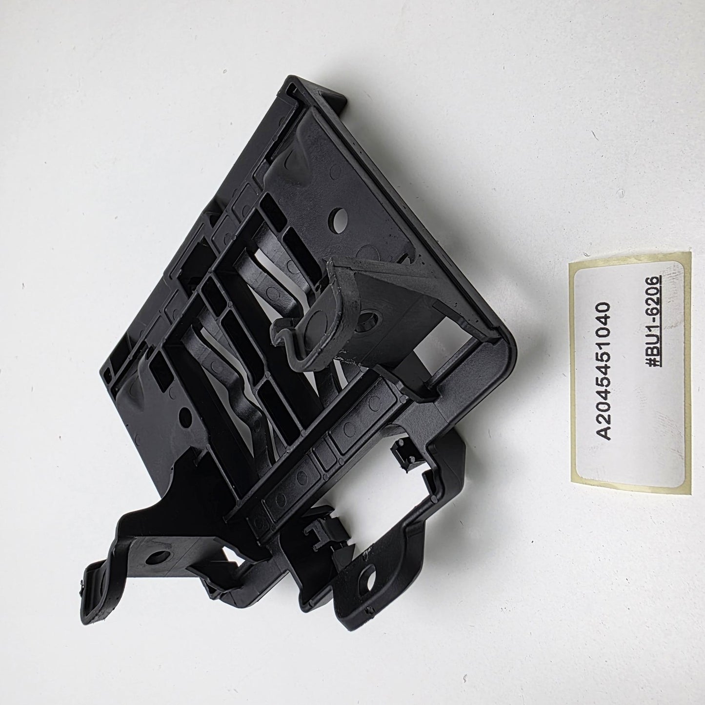 2008-2011 Mercedes-Benz C-Class Media Interface Bracket A2045451040
