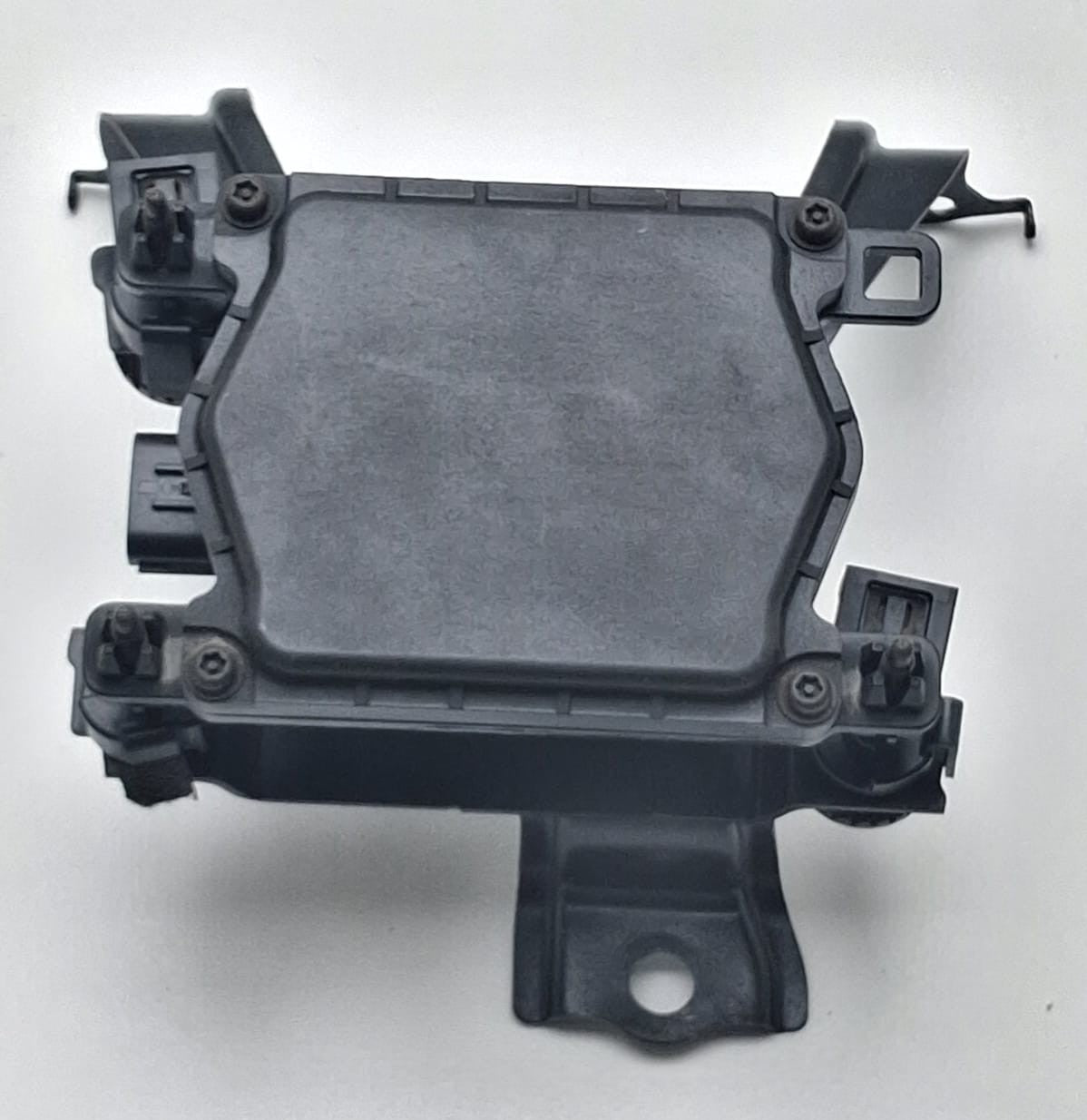 2009-2012 Lexus ES350 Millimeter Wave Radar Sensor 8821033040