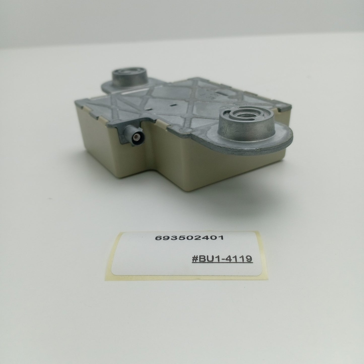 2006-2011 BMW X6 Antenna Amplifier Control Module 693502401