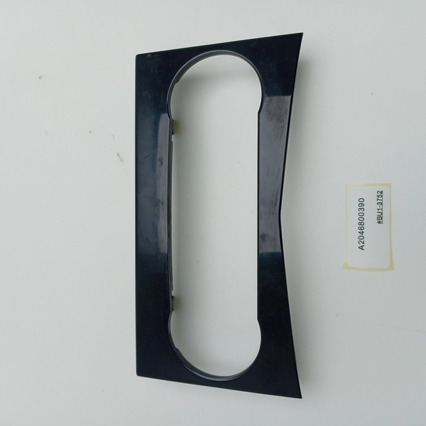 2007-2013 Mercedes-Benz C-Class Dash Trim A2046800390