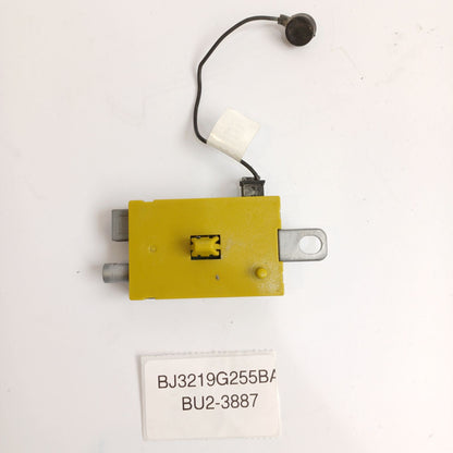 2006-2009 Land Rover Range Rover Sport L320 Aerial antenna ampli BJ3219G255BA
