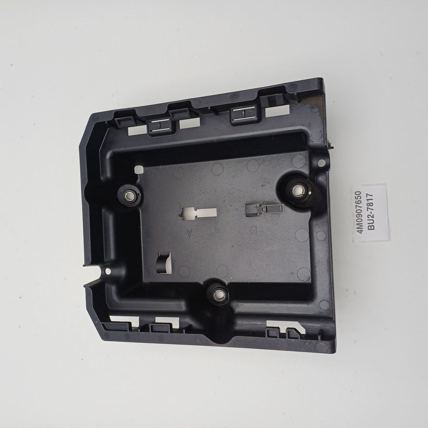 2017-2025 Audi Q7 ECM ECU Engine Control Module Bracket 4M0907650