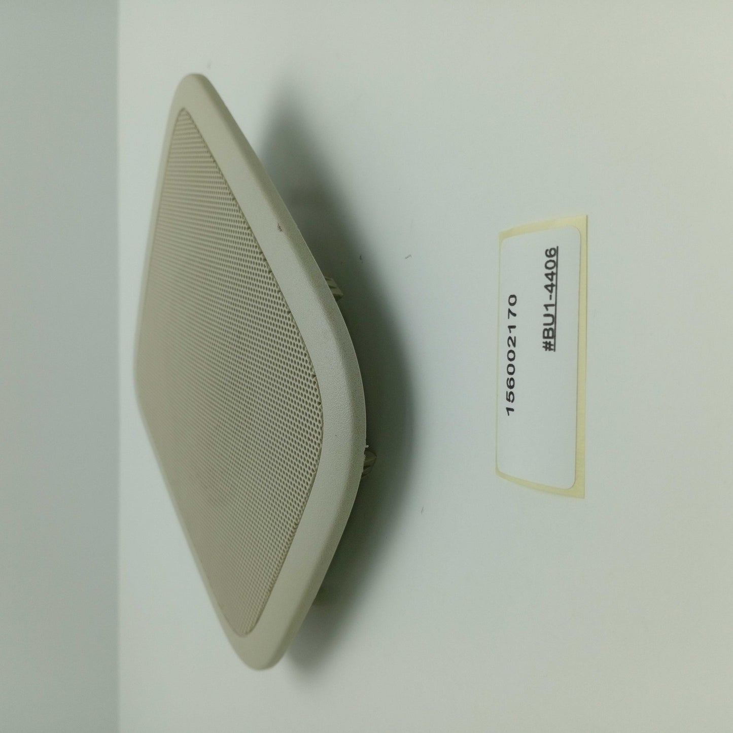 2005-2013 Land Rover Range Rover Sport L320 Rear Speaker Cover T 156002170