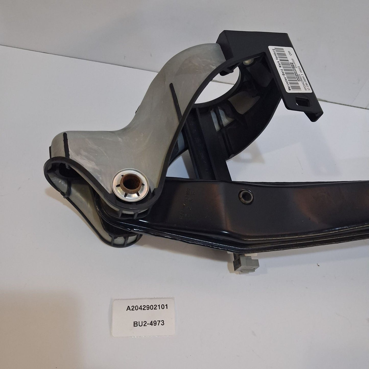 2008-2011 Mercedes-Benz C300 Brake Pedal Assembly A2042902101