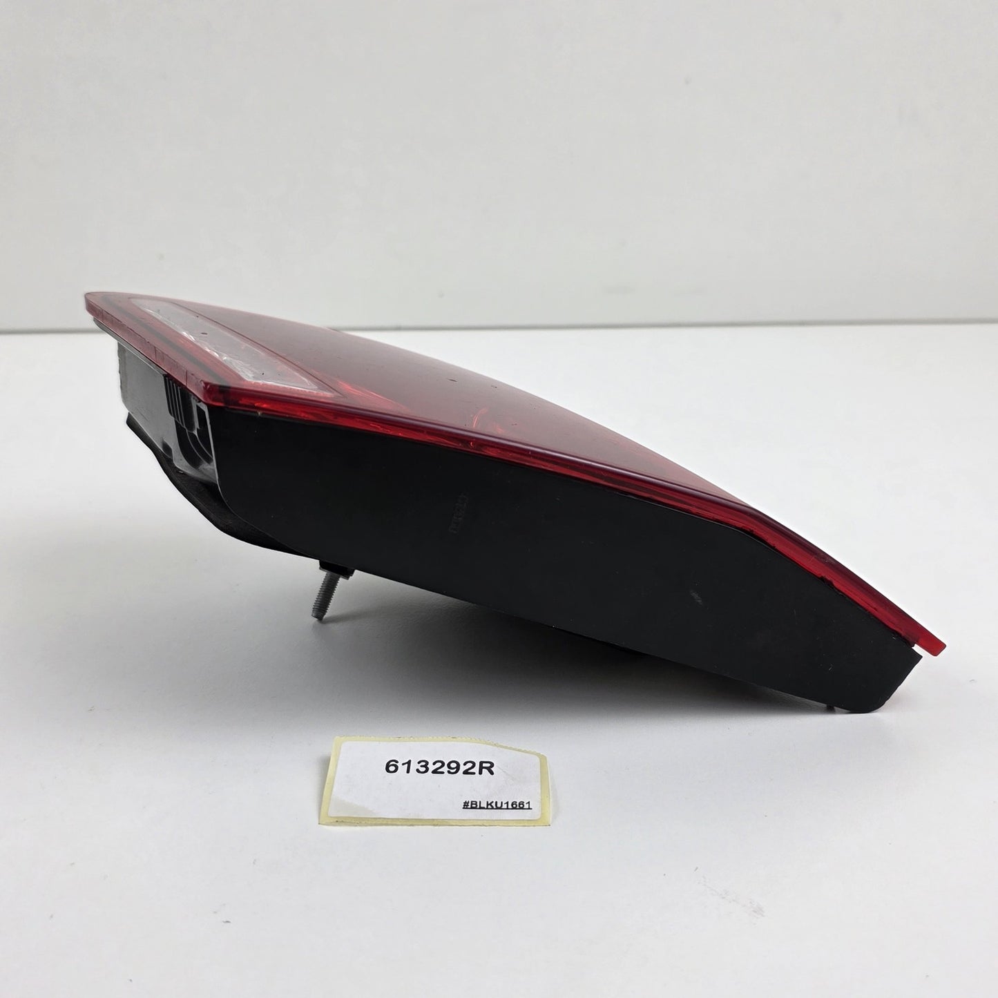 2009-2016 Mercedes-Benz E-Class W212 Rear Inner Taillight 613292R