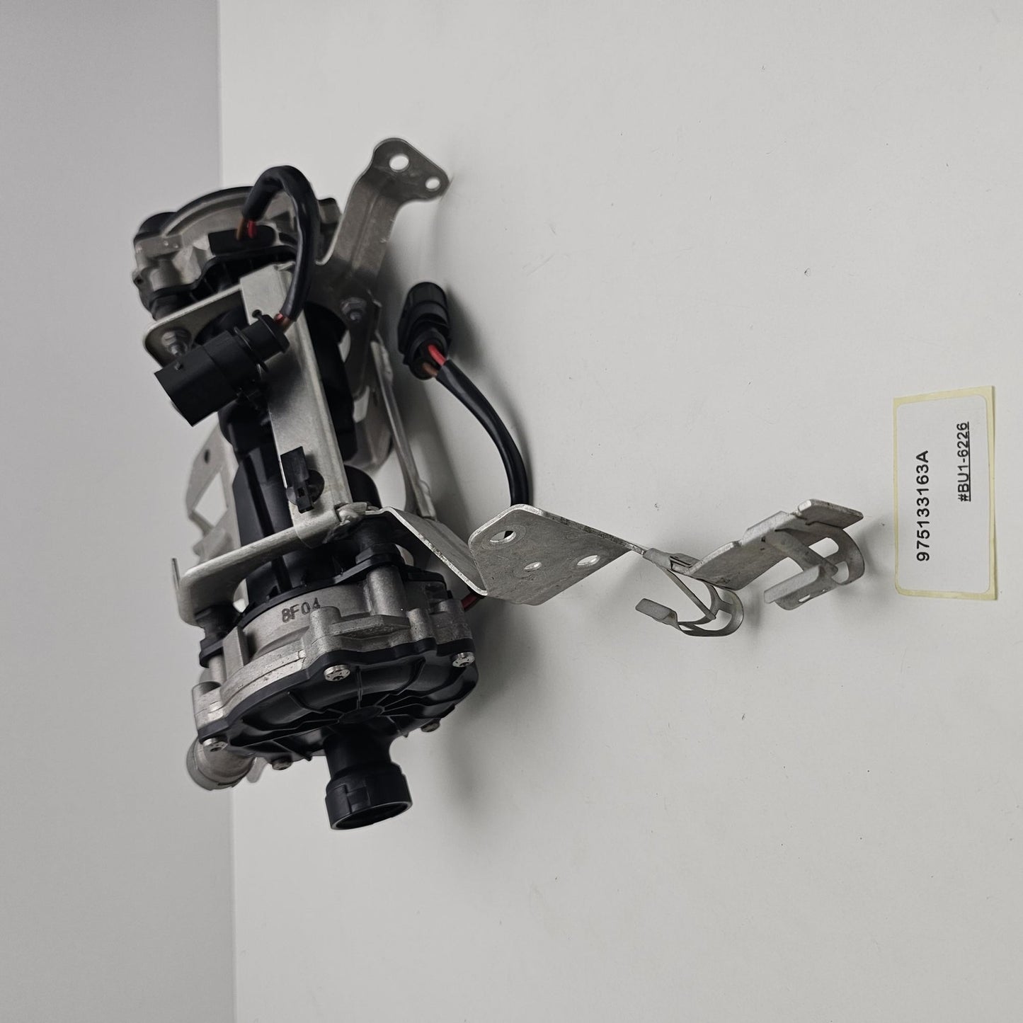2018+ Bentley Continental Bracket For Secondary Air Pump 975133163A