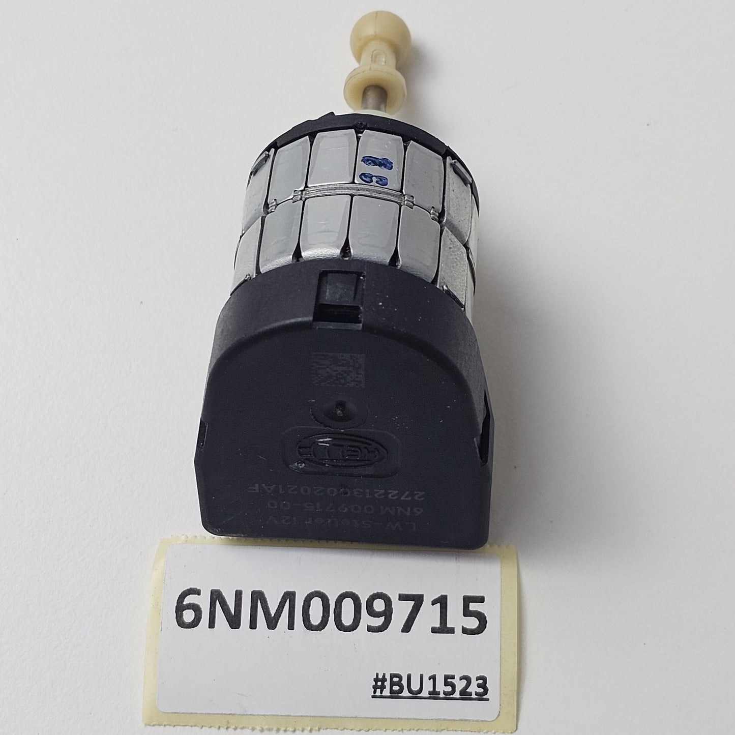 2008-2017 Porsche Cayenne II Headlight Level Adjustment Motor 6NM009715