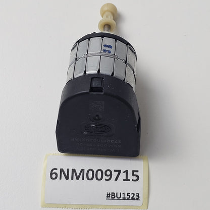2008-2017 Porsche Cayenne II Headlight Level Adjustment Motor 6NM009715