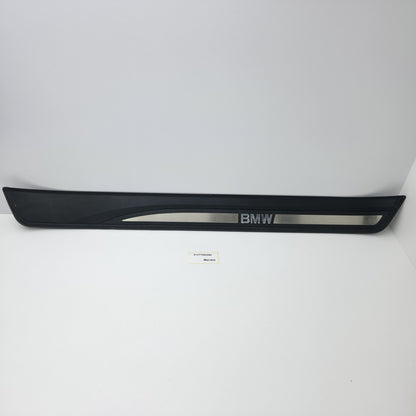2006-2008 BMW E91 Front Right Entrance Cover 51477060280