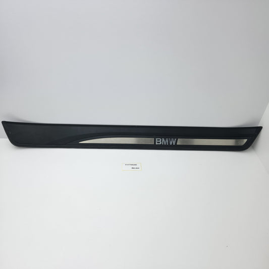 2006-2008 BMW E91 Front Right Entrance Cover 51477060280