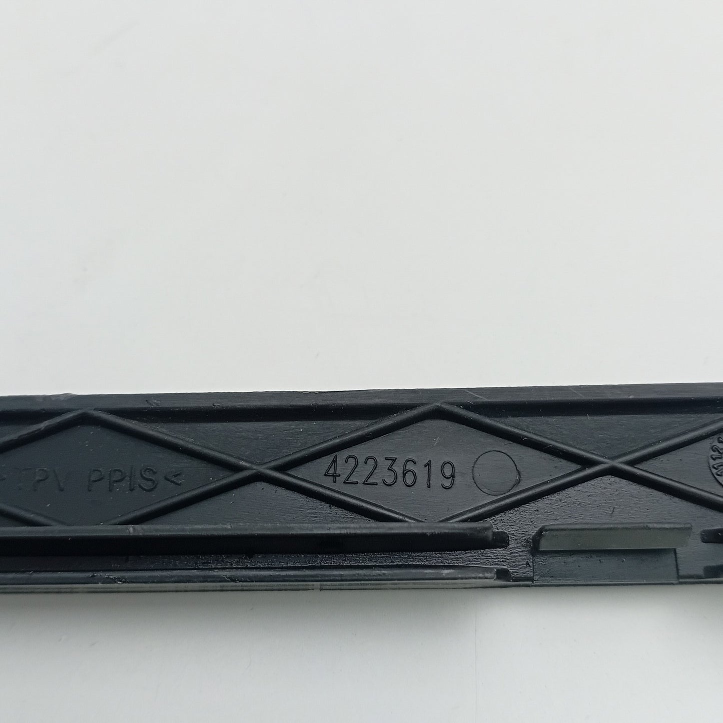 2010 Jaguar XJ Sunroof Plastic Part 4223619