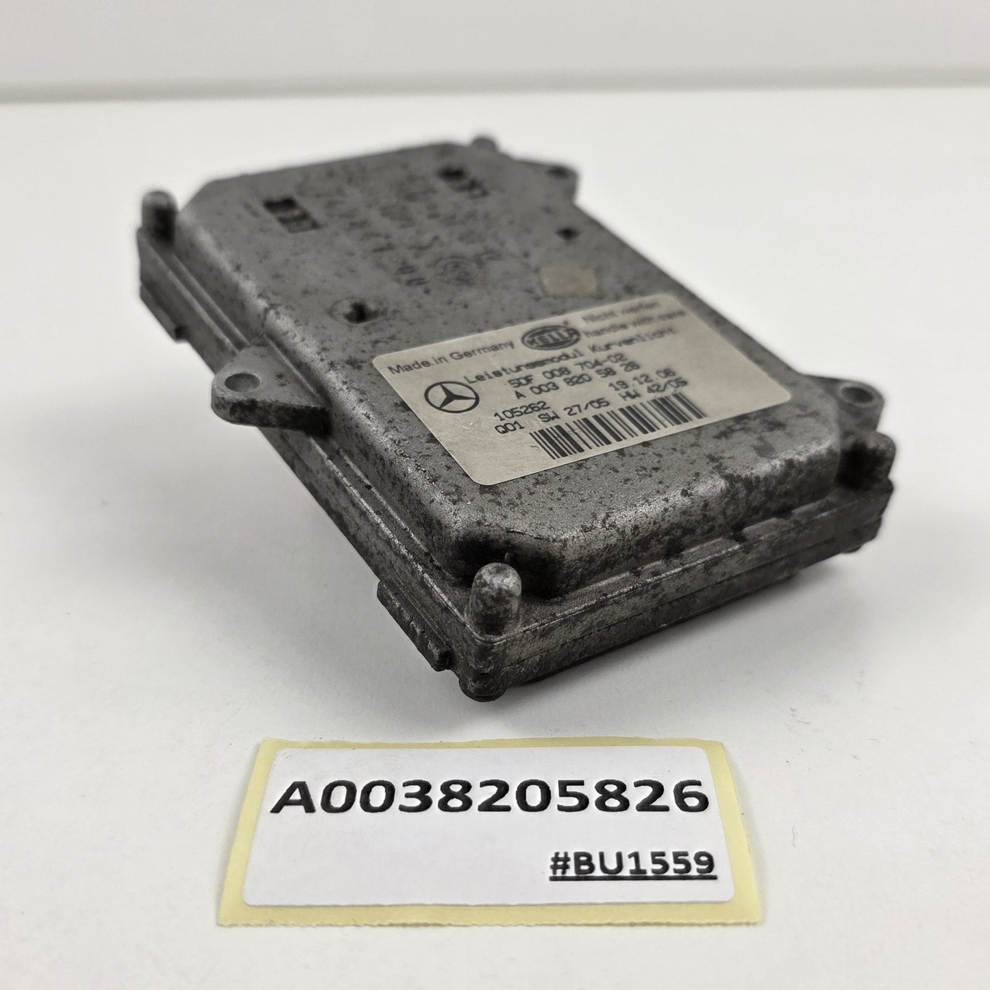 2002-2006 Mercedes E-Class W211 Headlight Ballast Control Module A0038205826