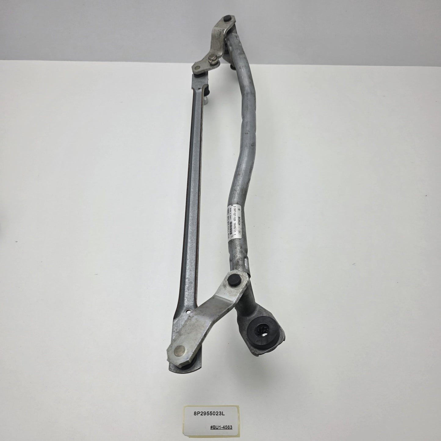 2003-2013 Audi S3 FRONT WINDSCREEN WIPER LINKAGE 8P2955023L