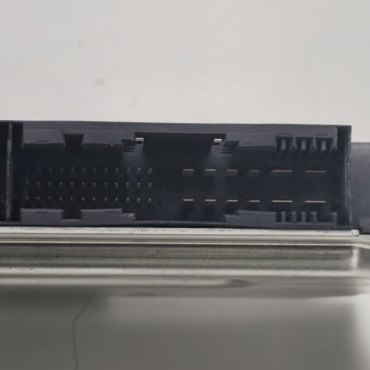 2008-2015 MINI Clubman Footwell Control Module FCM 61353450937