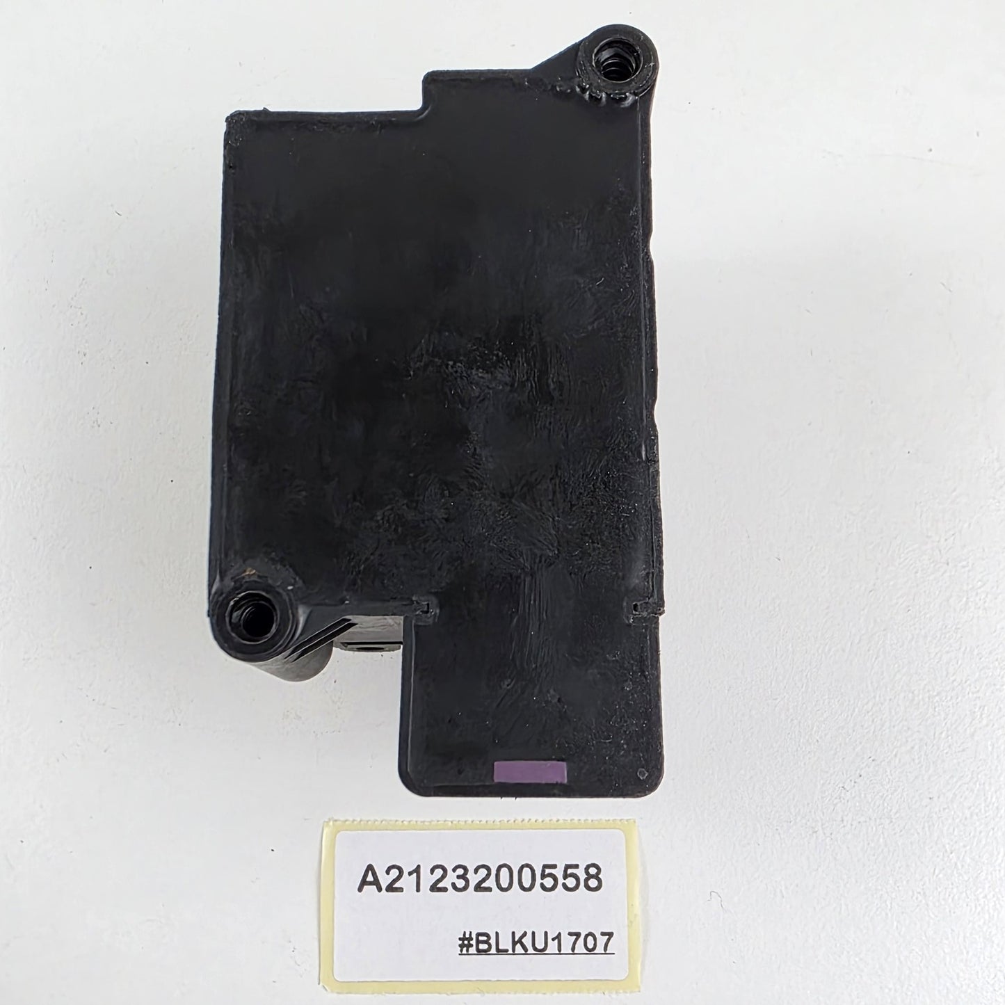 2009-2016 Mercedes-Benz E-Klasse S212 Air Suspension Leveling Valve A2123200558