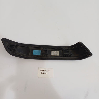 2014-2017 Maserati Ghibli Front Right Interior Door Handle Trim 105804338