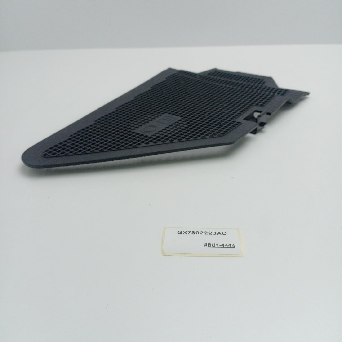 2014-2016 Jaguar XE Wiper trim GX7302223AC