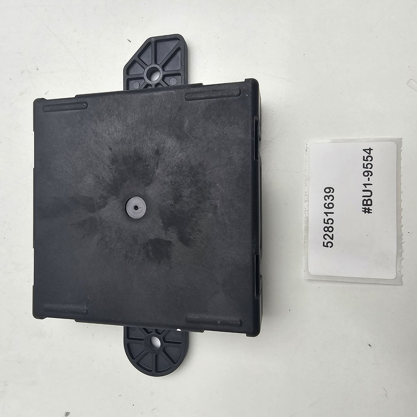 2014-2019 Maserati Ghibli Front Right Door Control Module 52851639