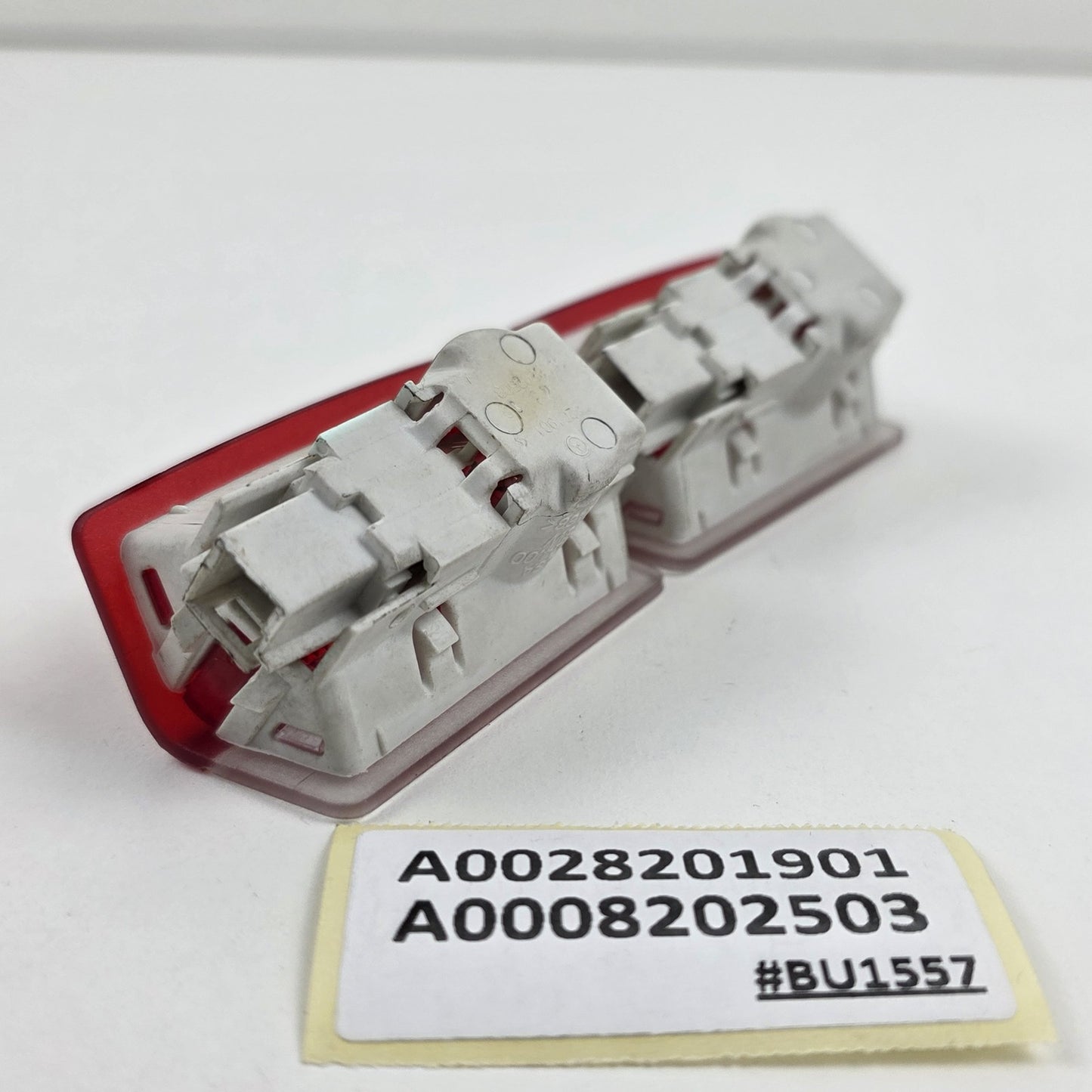 2017-2021 Mercedes-Benz C-Class Courtesy Door Lamp Safety Light 2pcs A0028201901