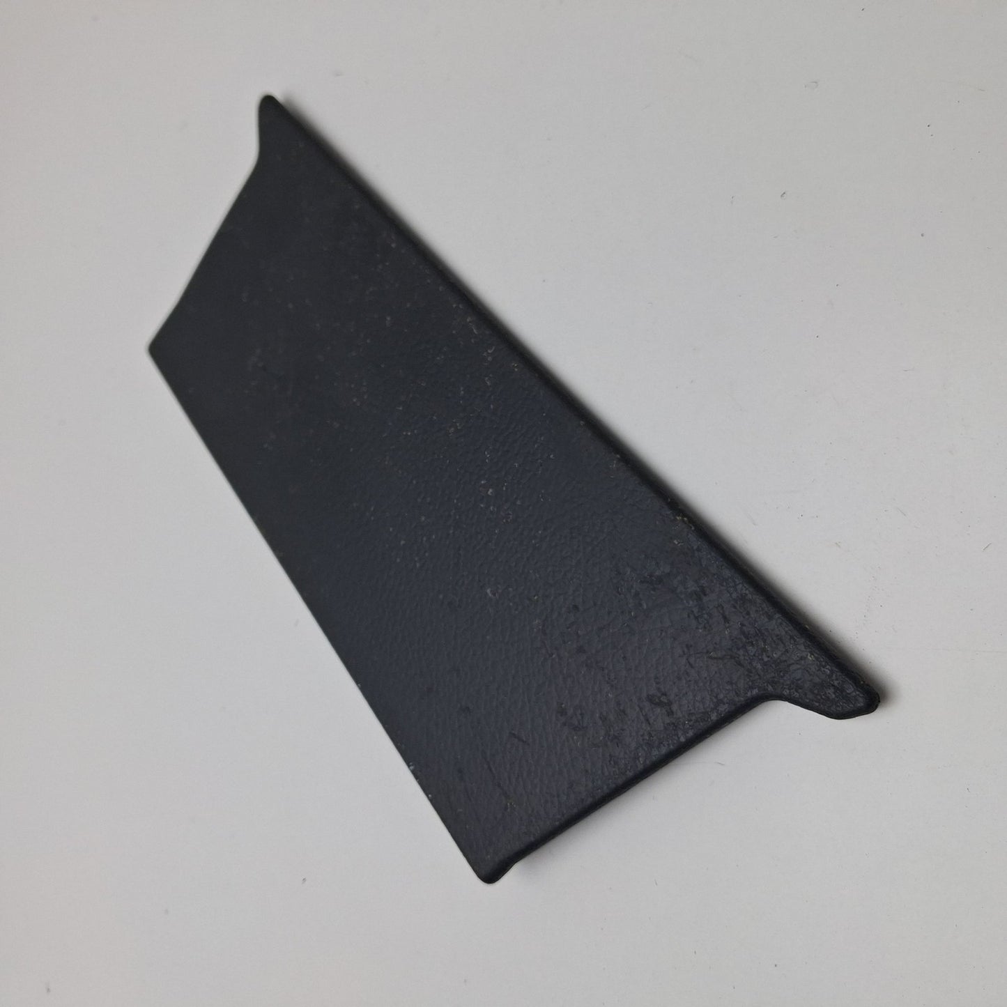 2003-2009 Mercedes-Benz W211 Front Right Door Armrest Cover Trim A2117270228